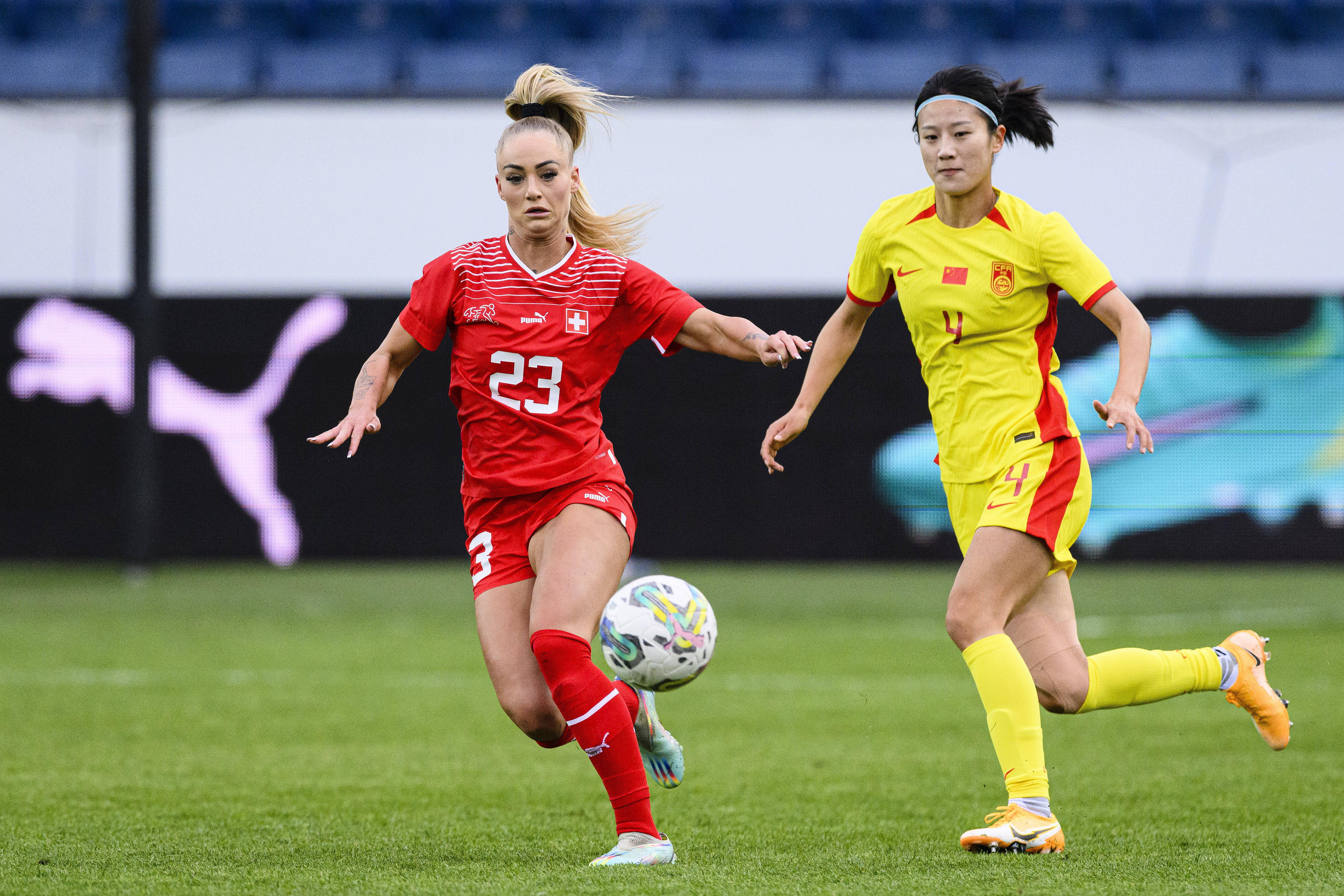 神奇一战：女足比赛中的神奇一战