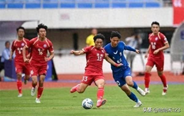 精彩体育赛事掀起观赏热潮，球队竞技异常激烈的简单介绍