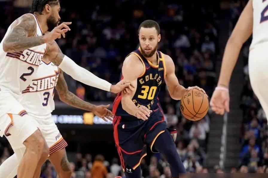  库里关键节点赛况扑朔迷离，老鹰带队取胜！