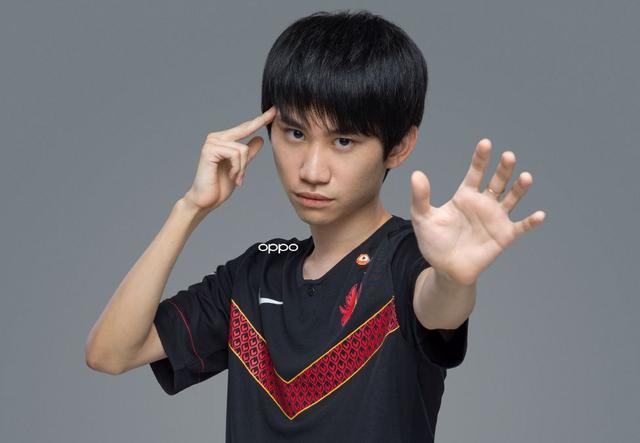 关于Doinb在巴塞罗那比赛中赛事规则更新，连败引发热议！的信息