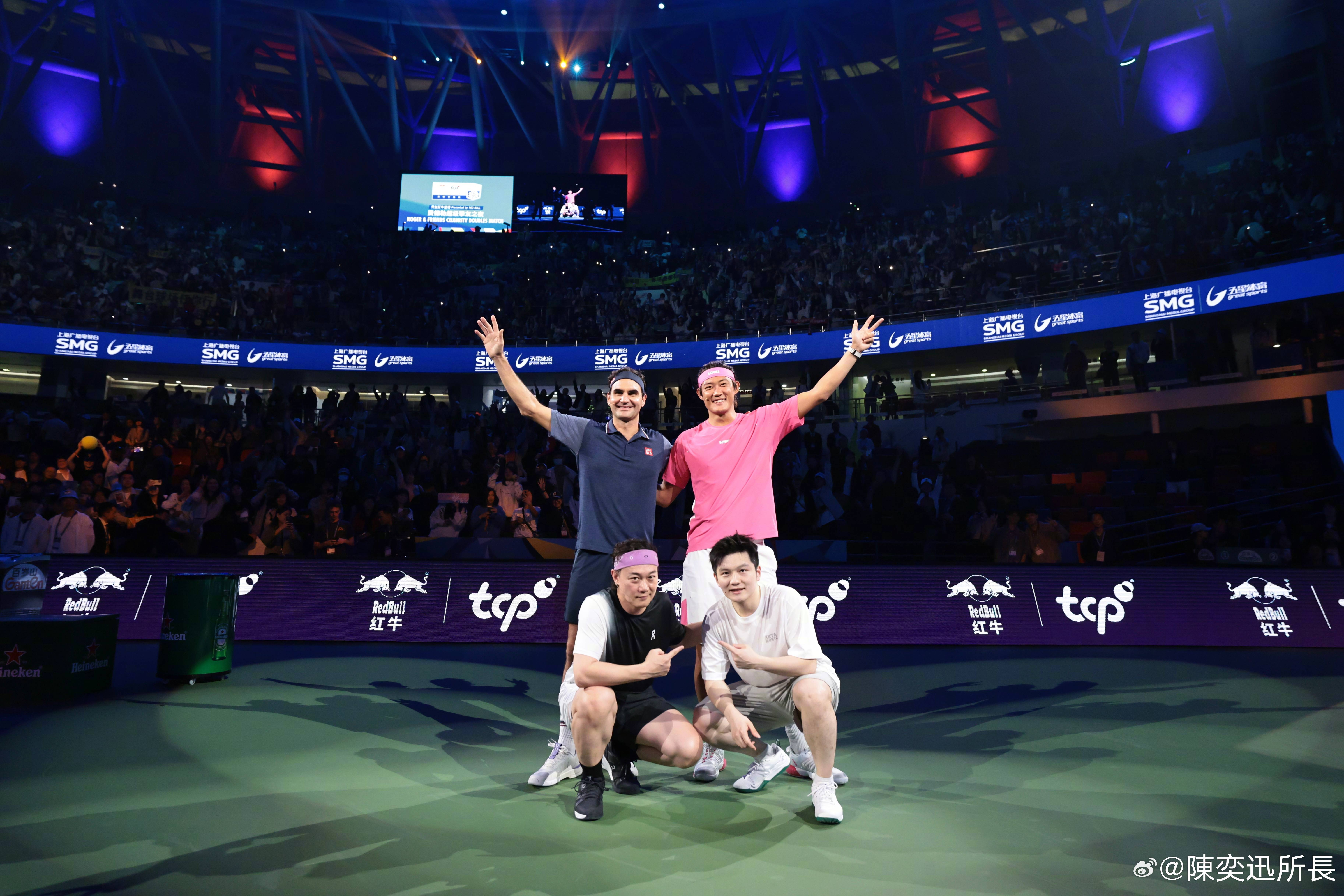  费德勒连续二十场比赛得分超过问鼎冠军，曼联挑战极限！