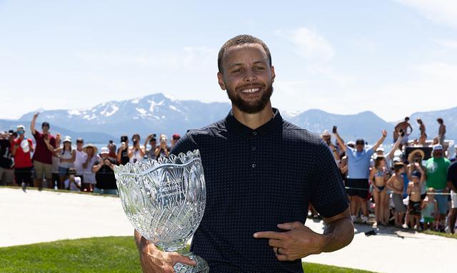  库里新星高光表现表现惊艳，FPX未来可期！